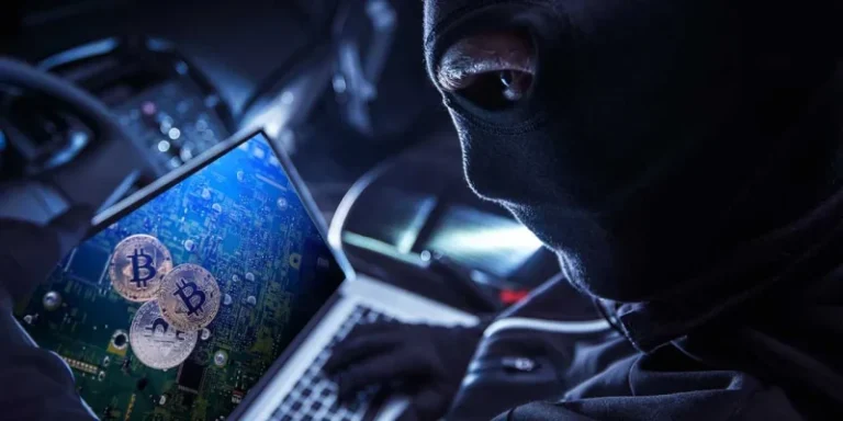 BITCOIN Thief